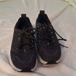Mens Black Athletic Shoes